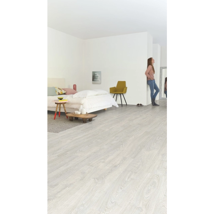 Podłoga laminowana Quick-Step Impressive Ultra IMU3560 dąb patynowy klasyczny szary