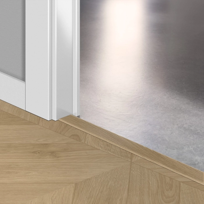 Podłoga laminowana Quick-Step Impressive Patterns IPA4160 dąb Chevron średni